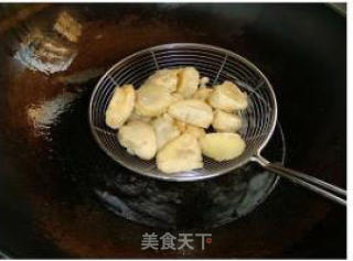拔丝香蕉的做法步骤：2