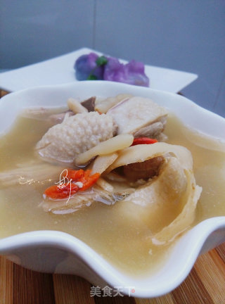 沙参玉竹煲鸭汤的做法