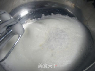 红茶奶油蛋糕卷的做法步骤：4