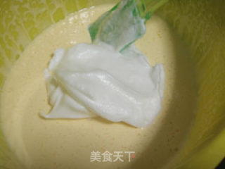 红茶奶油蛋糕卷的做法步骤：4