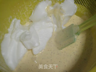红茶奶油蛋糕卷的做法步骤：4