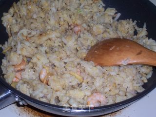 回味妈妈的味道---土豆蒸饭的做法步骤：4