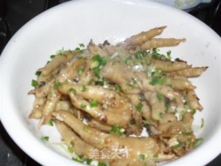 麻辣鸡脚的做法步骤：2