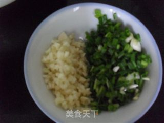 苦瓜炒肉片的做法步骤：2