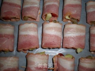 果香~肉香~ 水果培根卷的做法步骤：2