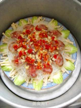 腊味蒸金针粉丝的做法步骤：2