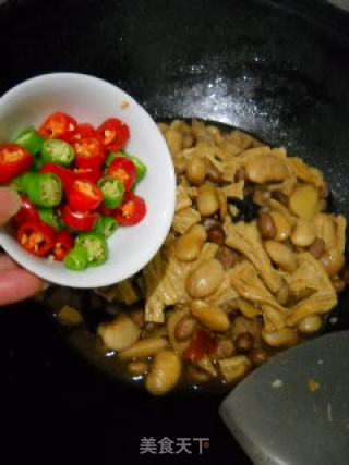 芸豆烧牛腩的做法步骤：2