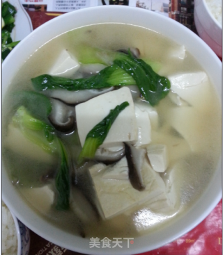香菇油菜豆腐汤的做法