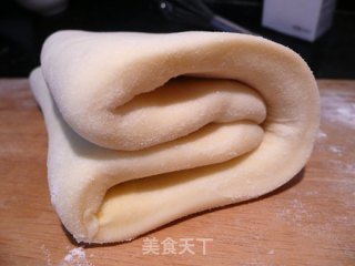 葡式蛋塔的做法步骤：4