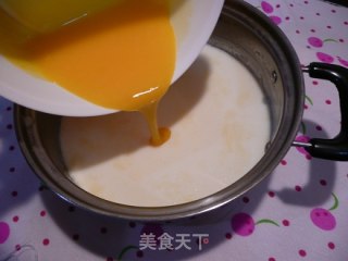 葡式蛋塔的做法步骤：4