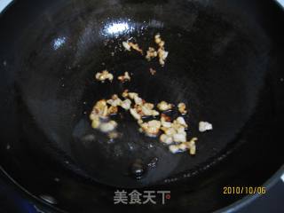 与小白菜同炖的鲅鱼的做法步骤：2