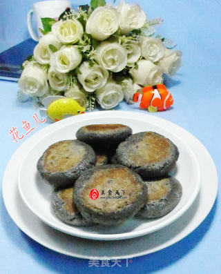 香煎芝麻糊糯米饼的做法
