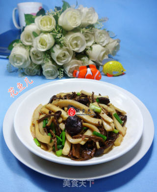 茶树菇炒墨鱼鲞的做法