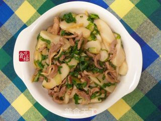 麻油肉丝炒年糕 我♥年糕7的做法