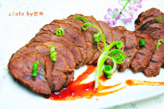 秘制酱牛肉---节日餐桌必备佳肴的做法