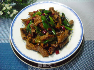 剁椒豆豉猪小肠的做法
