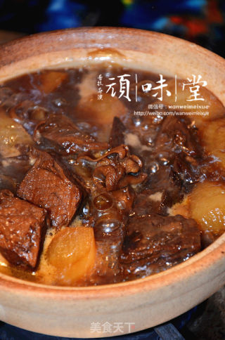 萝卜焖牛腩的做法