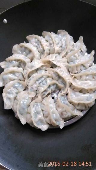 韭菜猪肉饺的做法