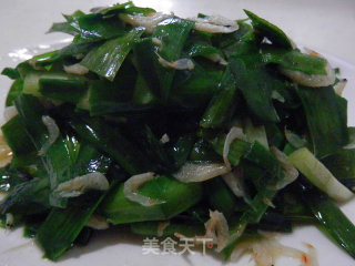 韭菜炒虾米的做法