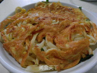 煎面条蛋饼的做法