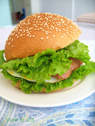 午餐肉蛋堡的做法