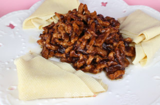 家庭风味的北京名菜：京酱肉丝