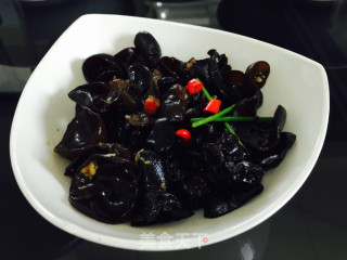 凉拌木耳的做法