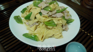 尖椒干豆腐的做法