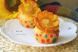 【菠萝花cupcake】：可以养肝的小蛋糕的做法