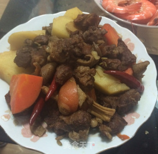 土豆炖牛肉的做法