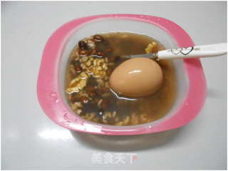黑豆蛋酒汤的做法