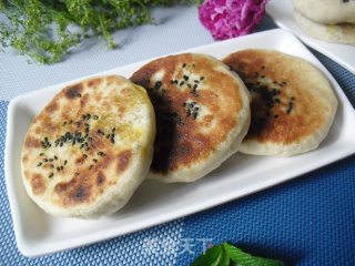 香菇胡萝卜肉馅饼的做法