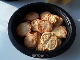 哆唻A梦饼干的做法