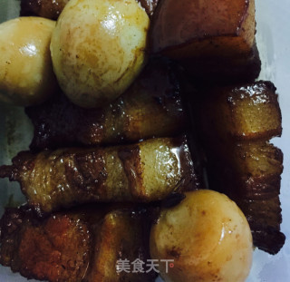 红烧肉焖鹌鹑蛋的做法