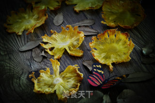 菠萝干花的做法