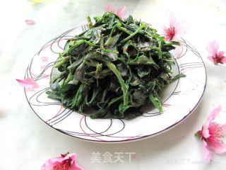 桃花朵朵之沙拉汁苜蓿的做法