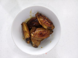 超简单的酱香鸡翅的做法