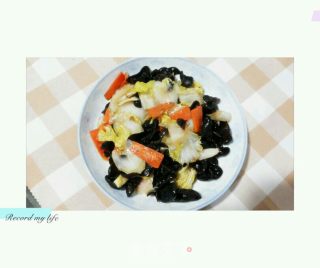 娃娃菜炒木耳的做法