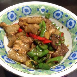 辣椒炒肉的做法
