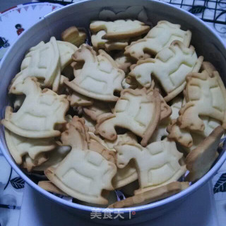 奶香卡通饼干的做法