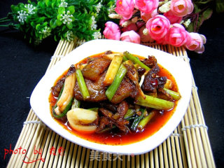 比例很重要——蒜苗回锅肉的做法