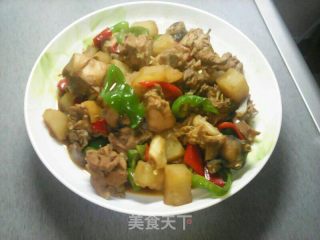 土豆烧鸡块的做法