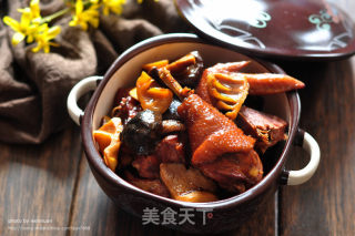 香菇春笋炖鸡块的做法