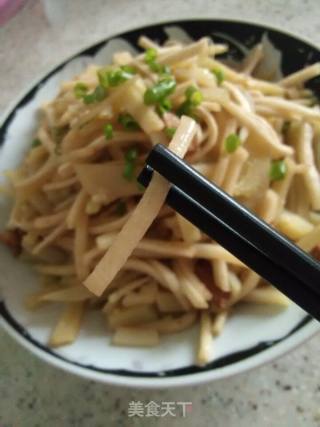 肉丝小炒二丝~葫芦丝土豆炒肉丝的做法
