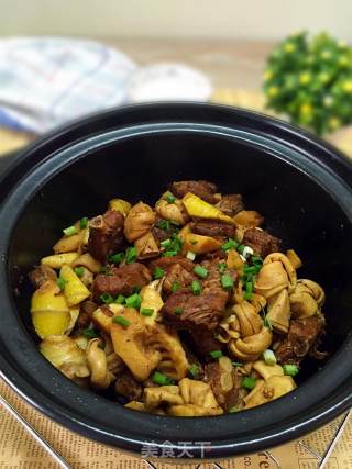 春笋百叶结焖排骨的做法