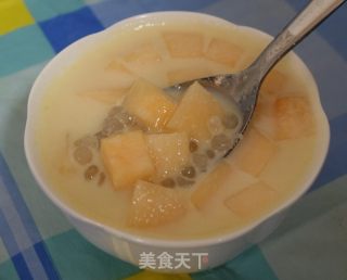 哈密瓜西米露的做法