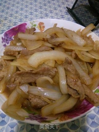洋葱炒肉的做法