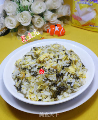 雪菜鸡蛋炒饭的做法