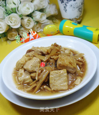 水笋烧豆腐的做法