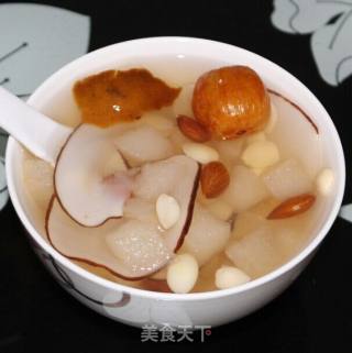 海底椰南北杏糖水